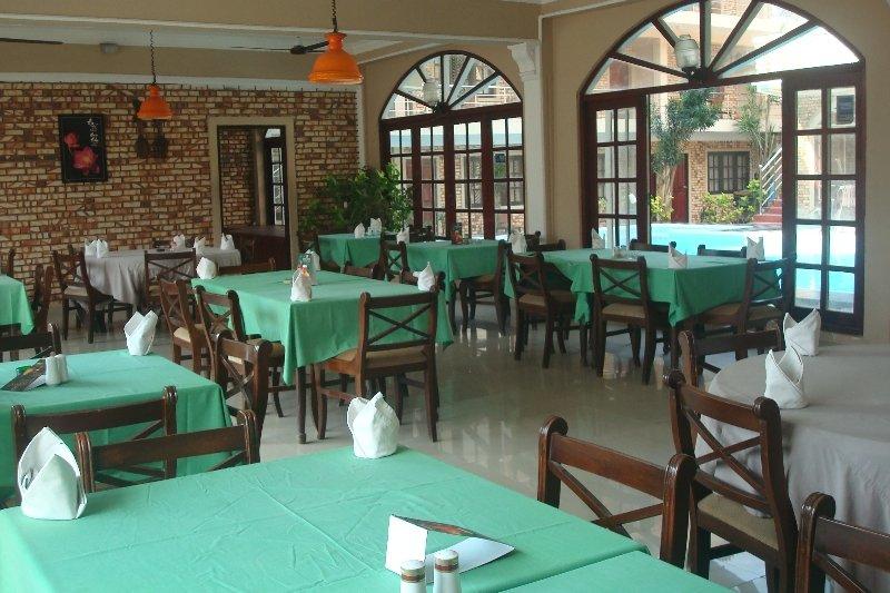 Oasis Beach Resort Negombo Eksteriør billede
