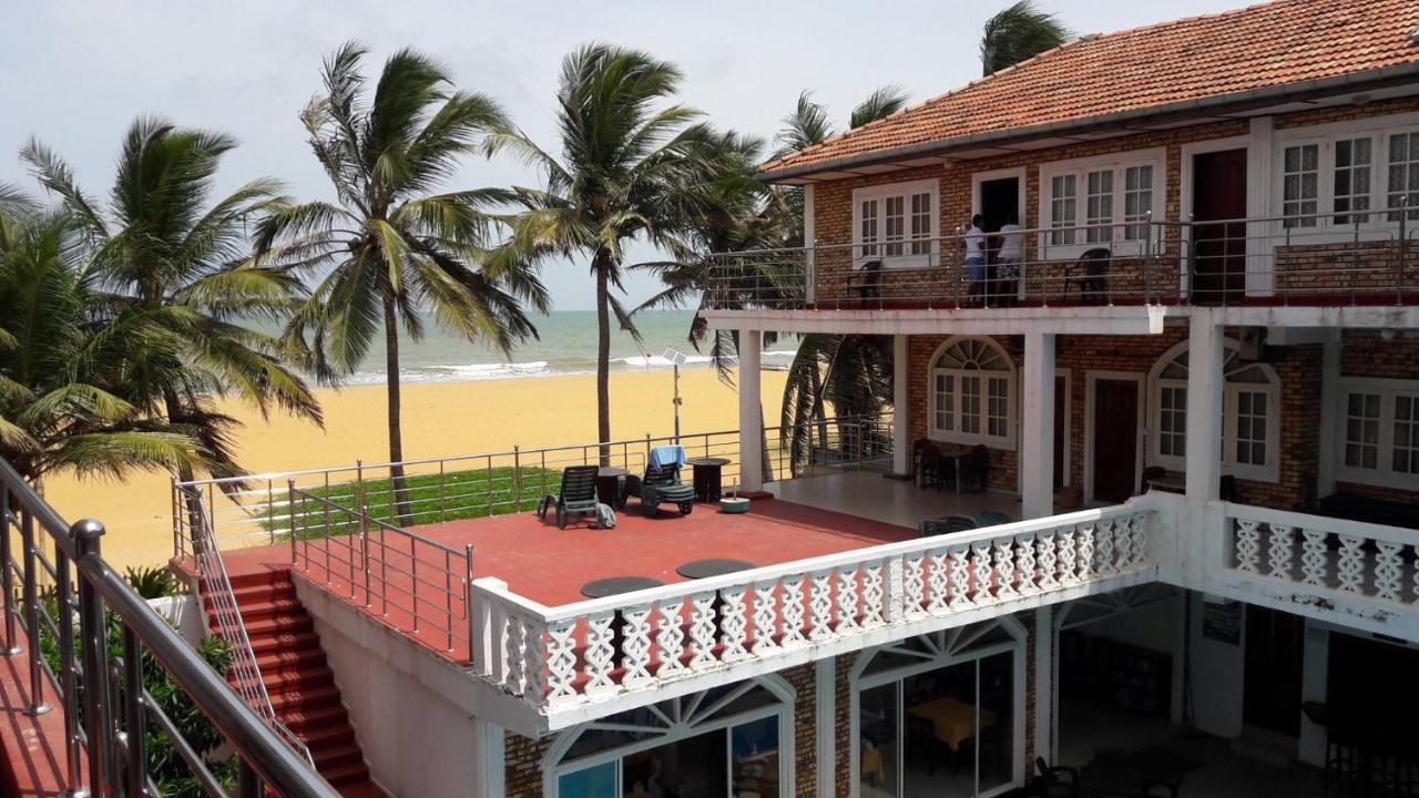 Oasis Beach Resort Negombo Eksteriør billede